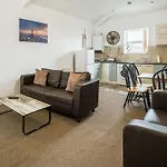 Holmes & Hunters - Bentinck Road Apartments